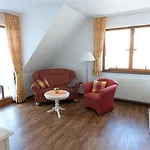 Und Berggasthof Zum Sonnenhof Otel 3*