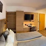 Hotel Und Berggasthof Zum Sonnenhof