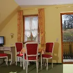 Und Berggasthof Zum Sonnenhof Otel Sorge