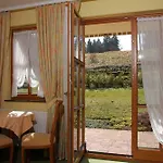 Und Berggasthof Zum Sonnenhof Hotel 3*