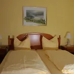 Und Berggasthof Zum Sonnenhof Otel