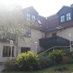 Otel Und Berggasthof Zum Sonnenhof