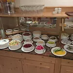 Und Berggasthof Zum Sonnenhof 3*