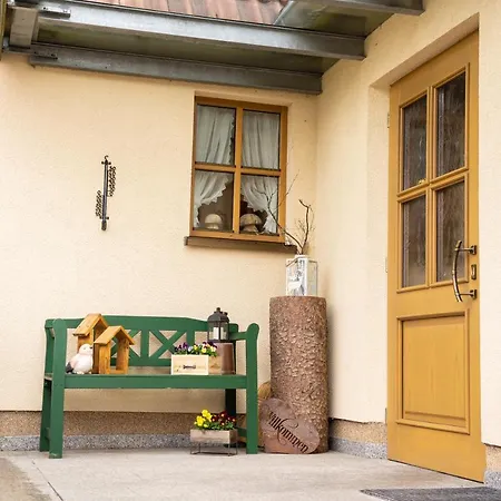 Und Berggasthof Zum Sonnenhof Hotel