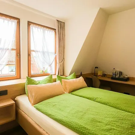 Und Berggasthof Zum Sonnenhof Hotel