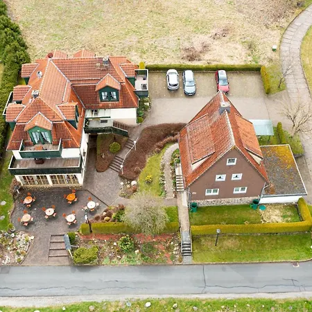 Und Berggasthof Zum Sonnenhof 3*