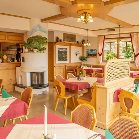 Und Berggasthof Zum Sonnenhof Sorge