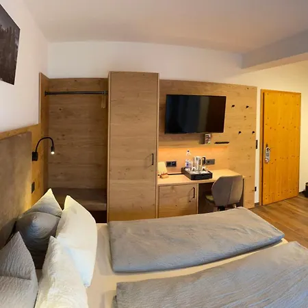 Hotel Und Berggasthof Zum Sonnenhof