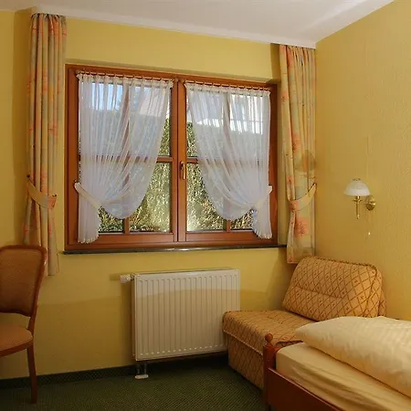 Und Berggasthof Zum Sonnenhof Hotel Sorge
