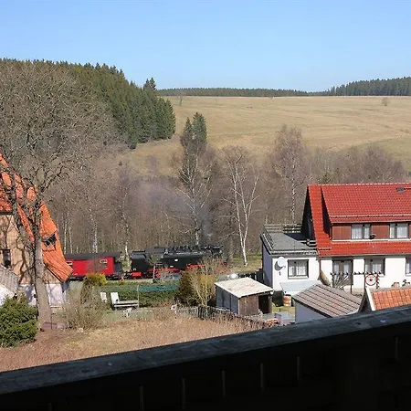 Und Berggasthof Zum Sonnenhof 3*