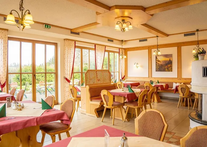 Und Berggasthof Zum Sonnenhof 3*