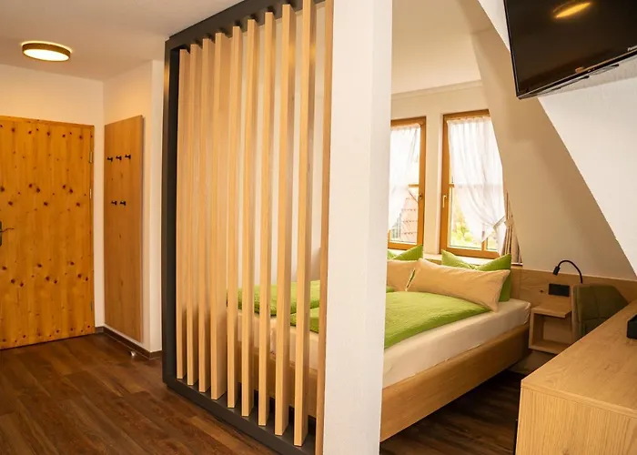 Und Berggasthof Zum Sonnenhof Hotell Sorge