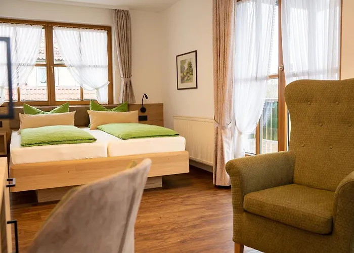 Und Berggasthof Zum Sonnenhof 3*