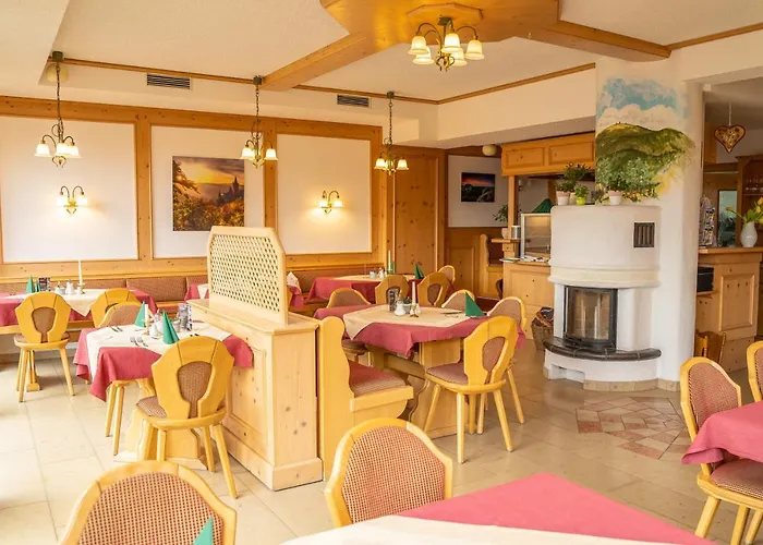 Und Berggasthof Zum Sonnenhof Hotel 3*