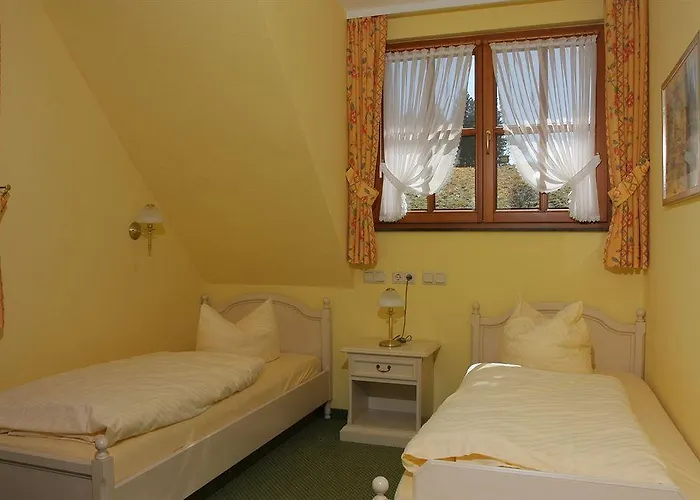 Und Berggasthof Zum Sonnenhof Hotel Sorge